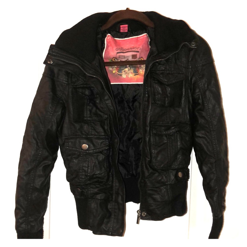 Black Leather Bernardo Women’s /Girls Short Jacket